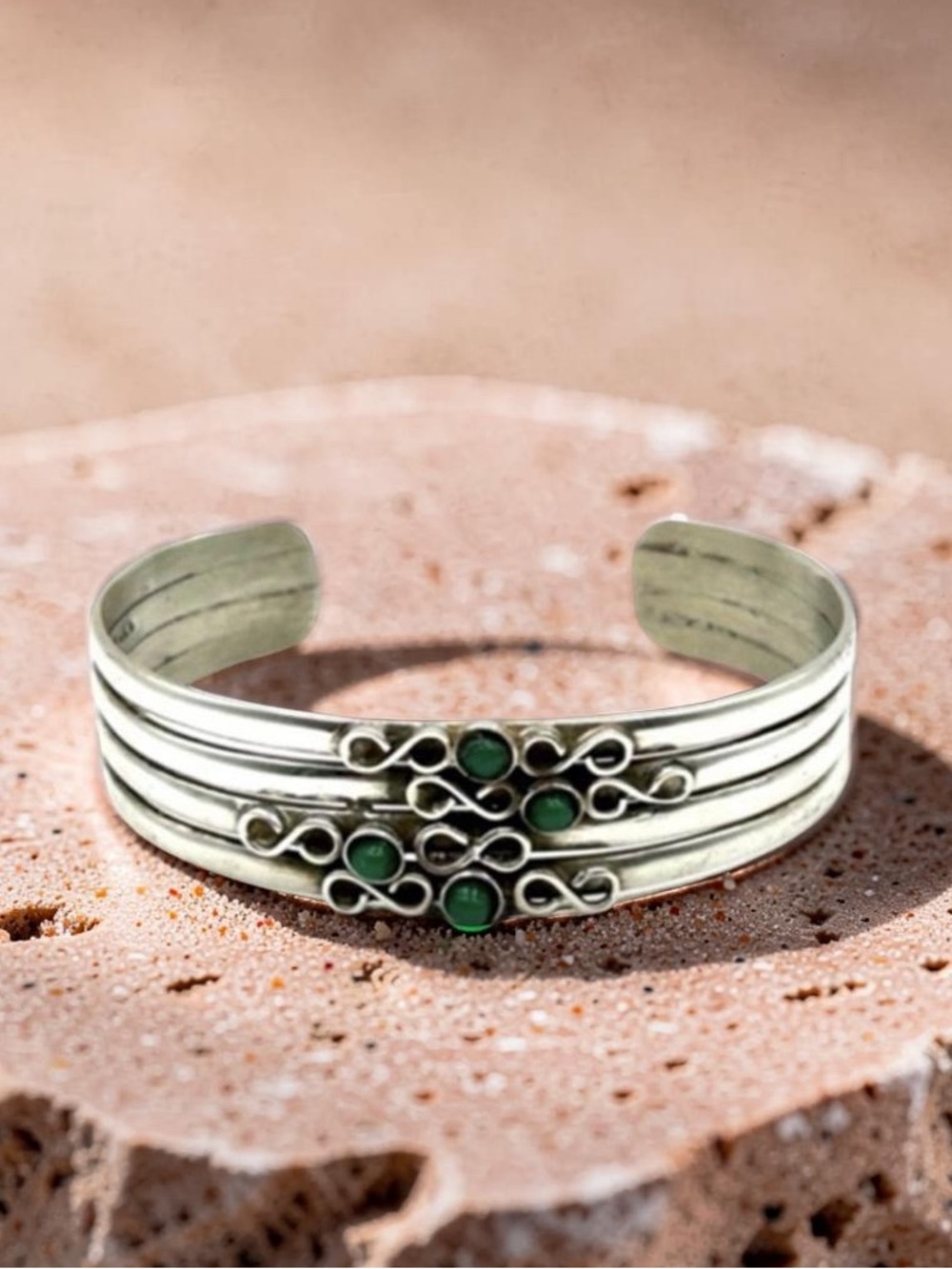 Taxco 925 Sterling Silver and Chrysoprase Cuff Bracelet 7"